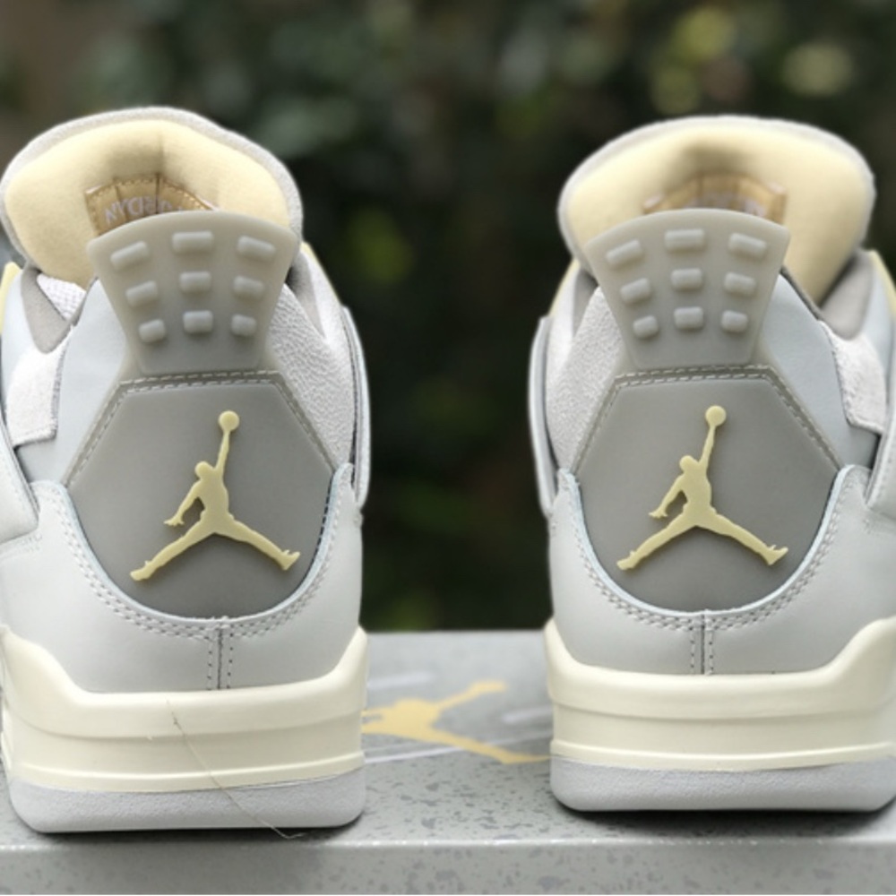 Jordan 4 Photonz Gray and Cream Sneakers Brand (worn slightly) - Picture 7 of 9